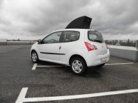 Original PR-SHARK Werbedachbox f�r den Renault Twingo